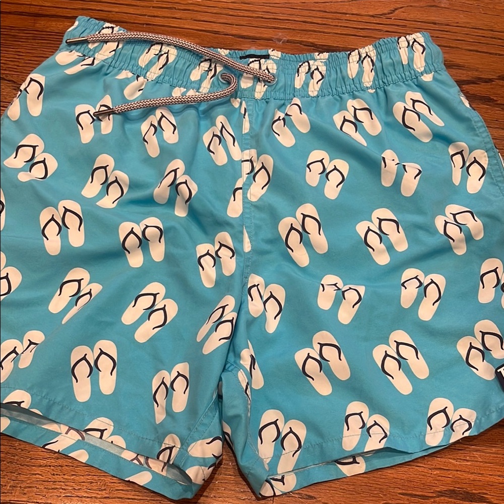 Tom & Teddy men’s Blue Swim Shorts with Flip-Flop Print sz small